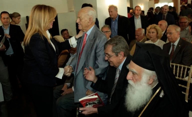 Όταν ο Αλέξης συνάντησε την Φώφη στο σπίτι του Αντώνη Λιβάνη!